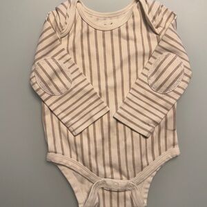 Pehr - Stripes Away Onesie in "Peony" Size 6-12 months